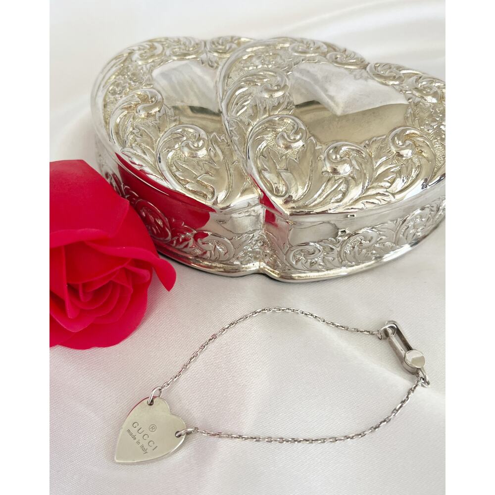 Gucci Silver Heart Tag Bracelet - Picture 2 of 10
